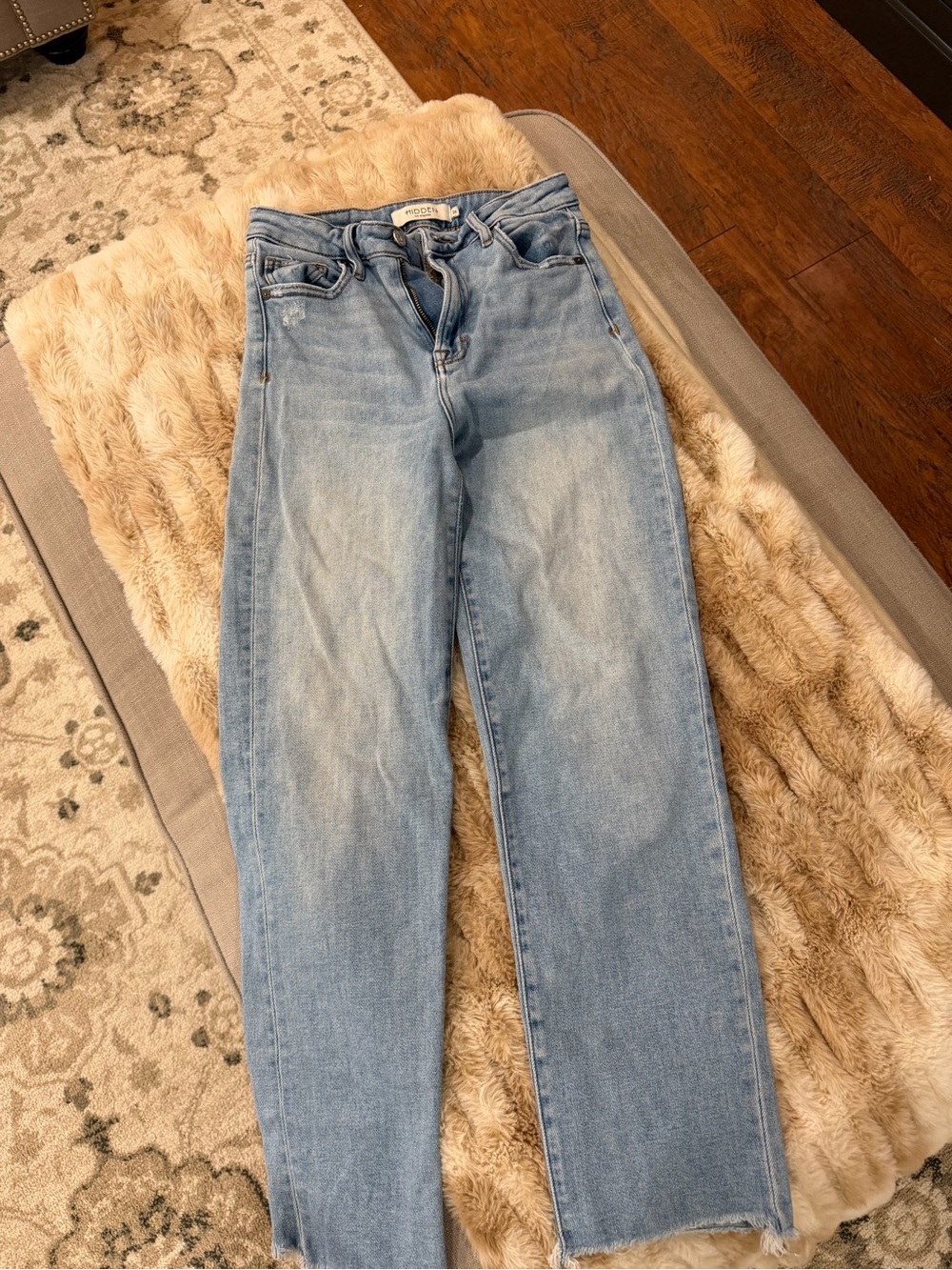 Light Wash High-Rise Straight Ankle - HIDDEN jeans